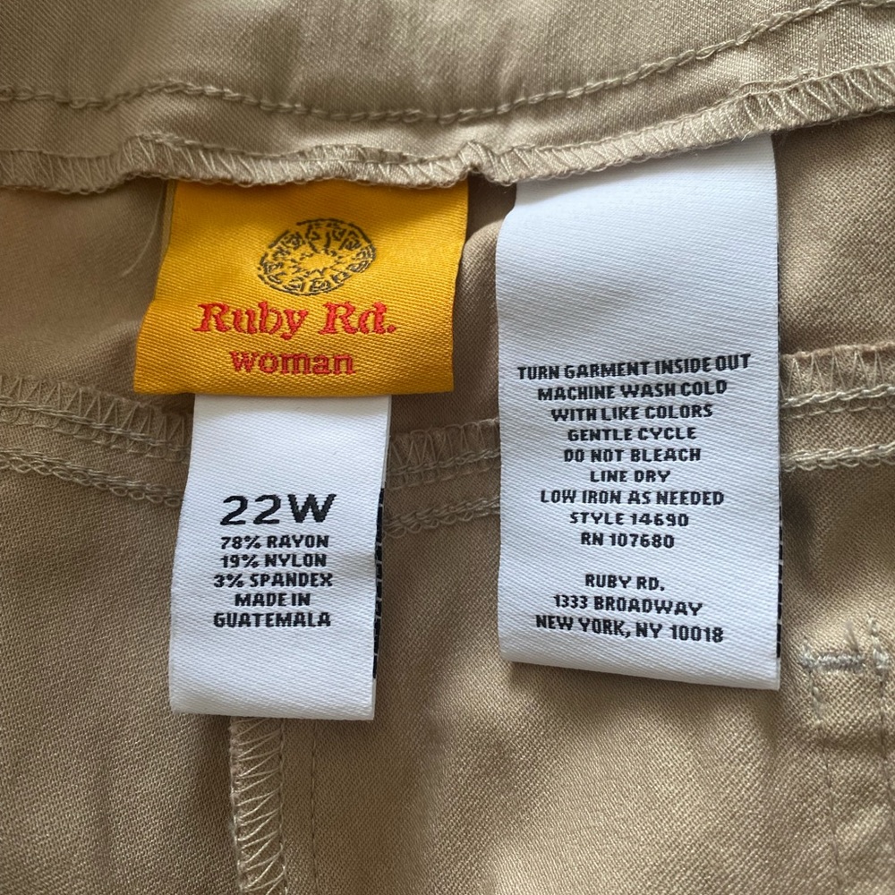 Rubi Rd pull on plus size stretchy pants - Picture 5 of 9
